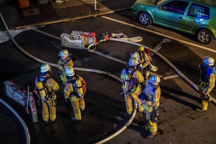 Esslingen: Dachstuhlbrand loest Grosseinsatz aus