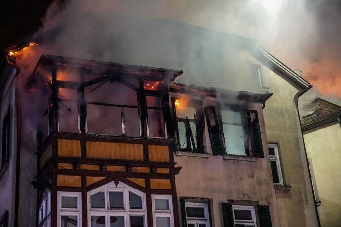 Esslingen: Dachstuhlbrand loest Grosseinsatz aus