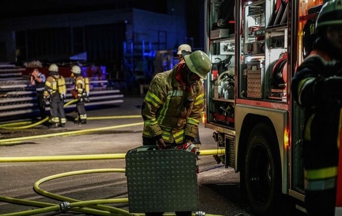 Containerbrand auf dem Gelände der Firma Bürkle - Bild 10_4