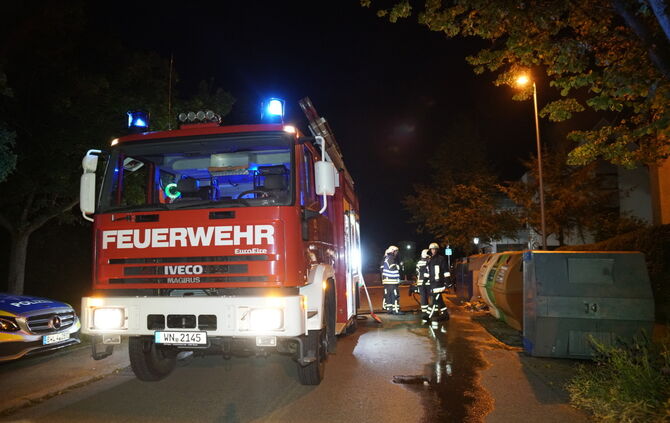 Brandstiftungsserie im Ort  - Bild 14_26