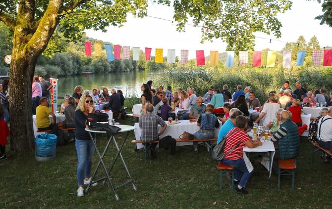 f31fc4a2-146f-42fb-9cad-c90d16cde0cc.jpg_0