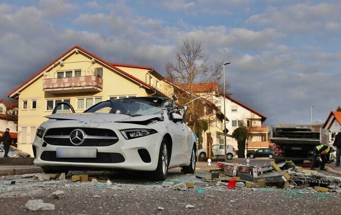 Schwerer Unfall: Sczuka hat Glück_0