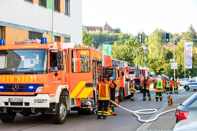Brand im Treppenhaus, Etzwiesenstrasse, Backnang, 15.09.2020.