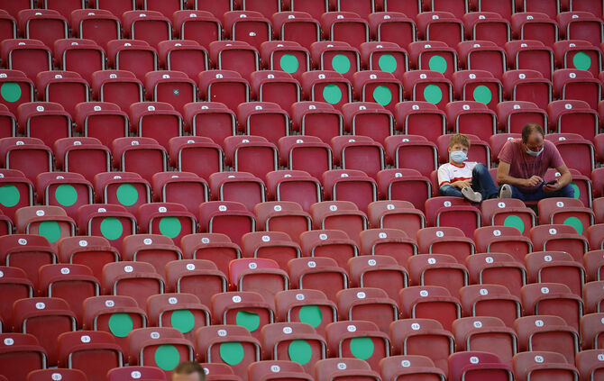 Fußball Bundesliga VfB Stuttgart vs. SC Freiburg