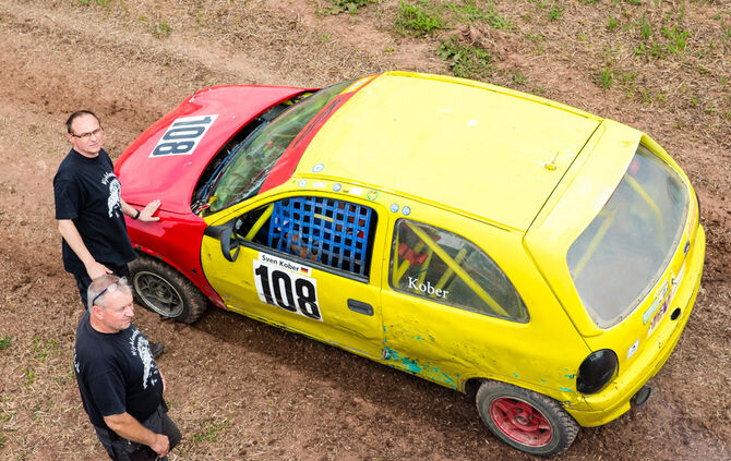 Motorsport auf dem Acker - Bild 02_1