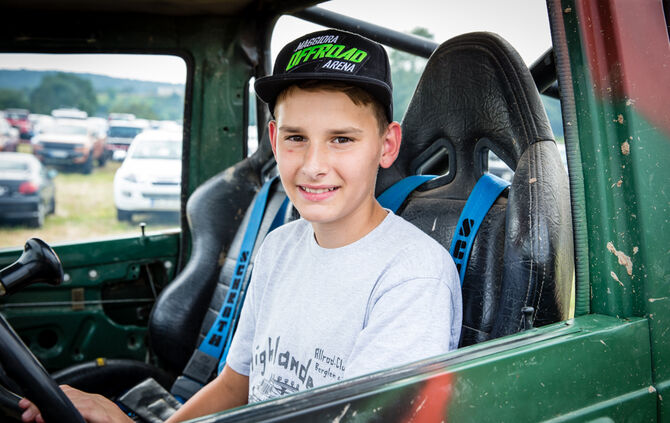 Motorsport auf dem Acker - Bild 05_4