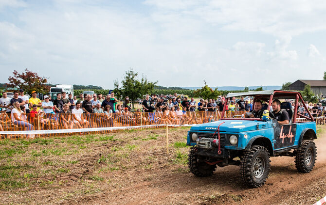 Motorsport auf dem Acker - Bild 11_10