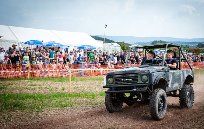 Motorsport auf dem Acker - Bild 40_39