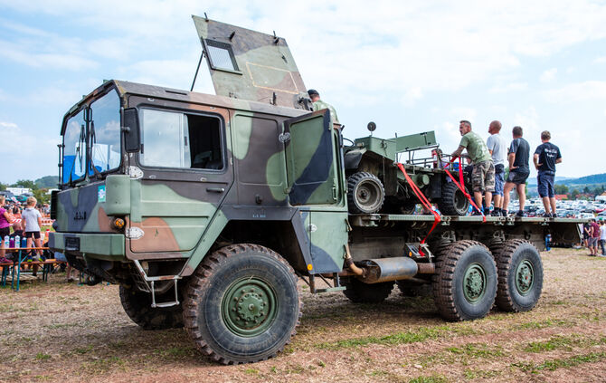 Motorsport auf dem Acker - Bild 65_64