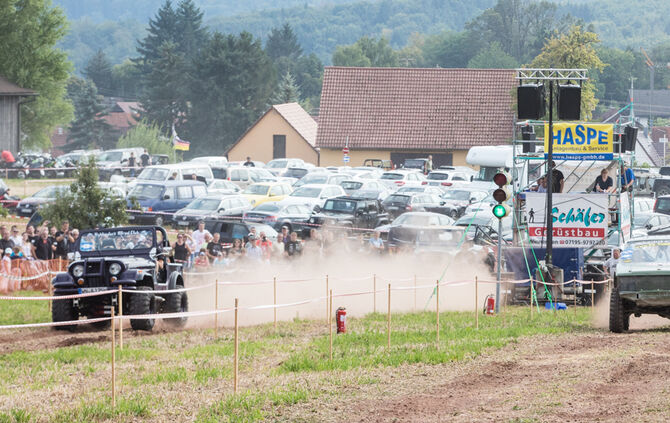 Motorsport auf dem Acker - Bild 66_65