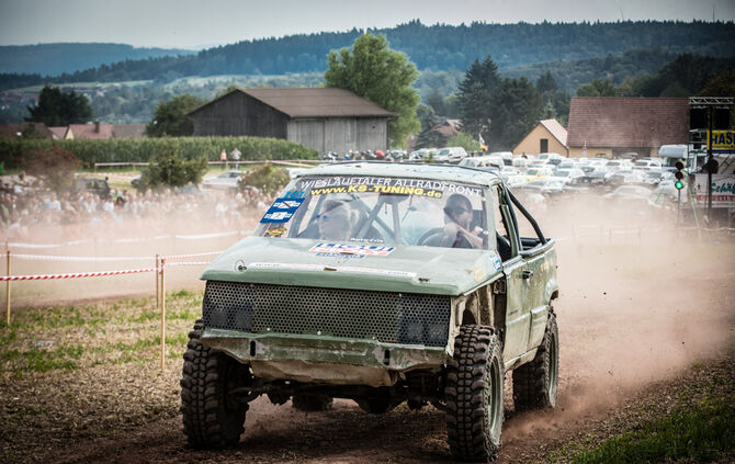 Motorsport auf dem Acker - Bild 68_67