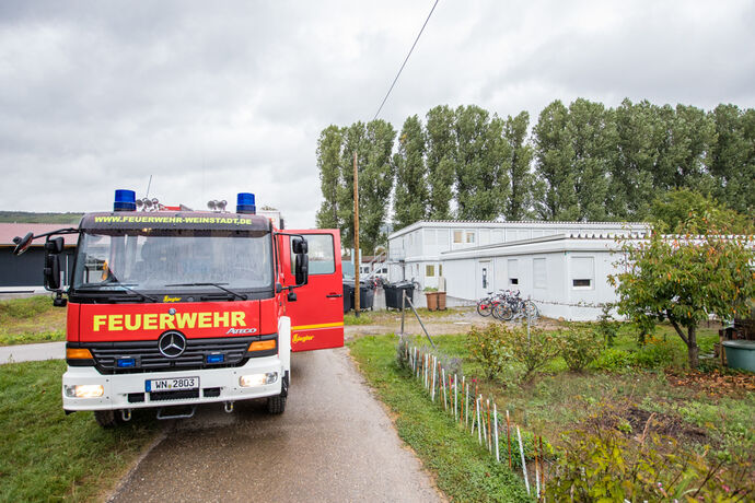 Feuerwehreinsatz in der Gemeinschaftsunterkunft Heuweg, Weinstadt-Großheppach, 26.09.2020.