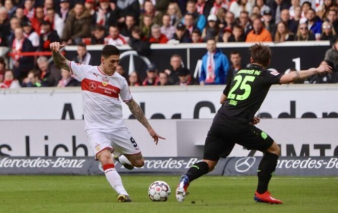 VfB Stuttgart vs. Hannover 96._18