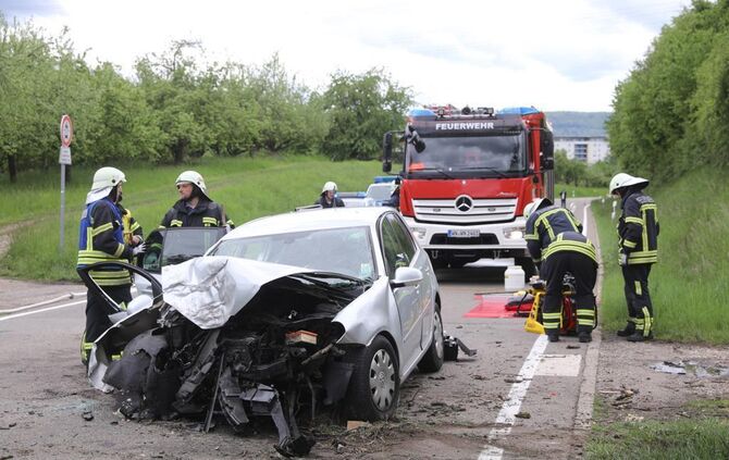 Schwerer Unfall auf der alten B 14_2