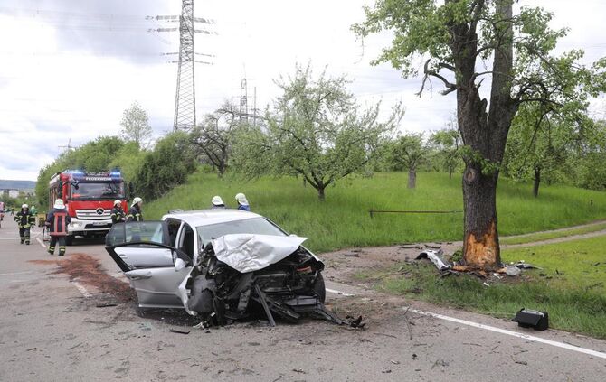 Schwerer Unfall auf der alten B 14_5