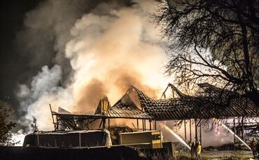 Scheune brennt nieder