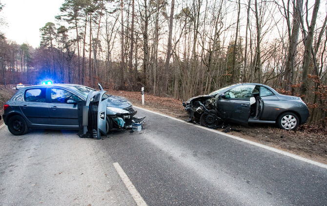 bb_unfall_stetten_05-02-2019_6_6