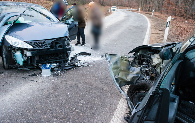 bb_unfall_stetten_05-02-2019_9_9