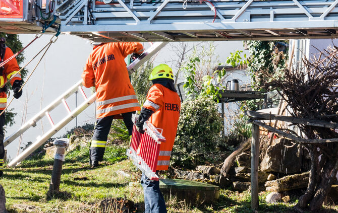 Solaranlagen auf Wohnhaus in Brand geraten - Bild 27_8