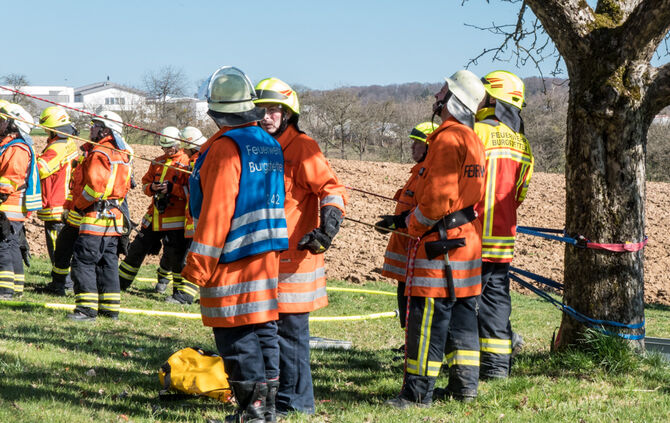 Solaranlagen auf Wohnhaus in Brand geraten - Bild 20_15