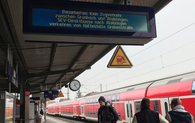 Bahnhof_SH_7