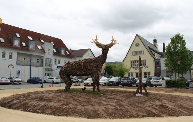 Hirsch Urbach_0