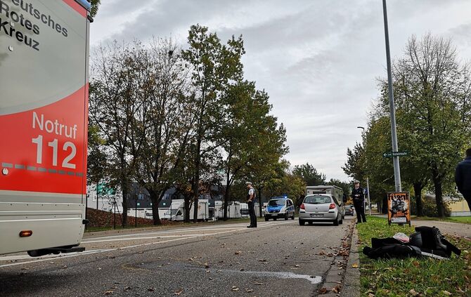 Schorndorf: Kradfahrer wird verletzt auf der BenzstraÃe_2