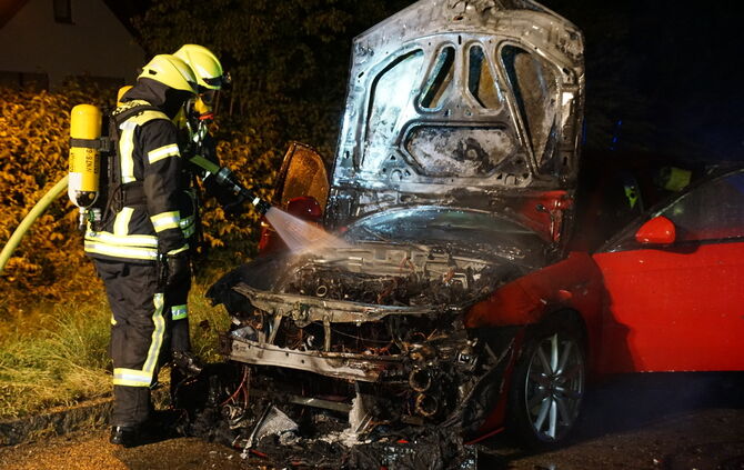 Fahrzeugbrand  - Bild 10_9