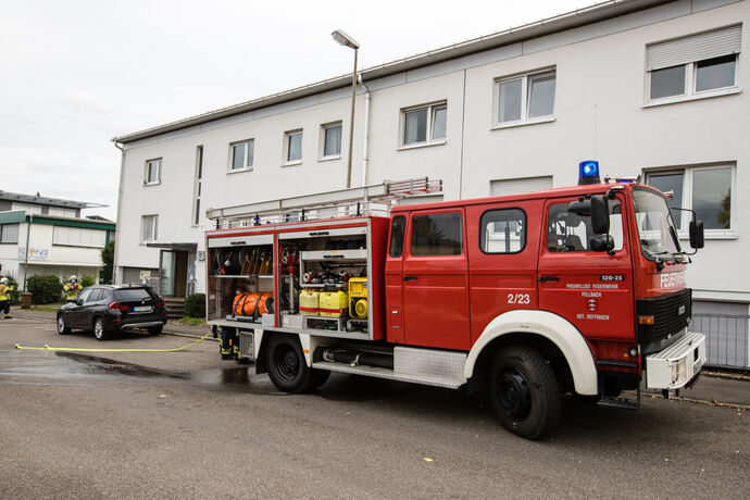 Feuerwehreinsatz Max-Eyth-Str., Fellbach-Oeffingen, 09.10.2020.