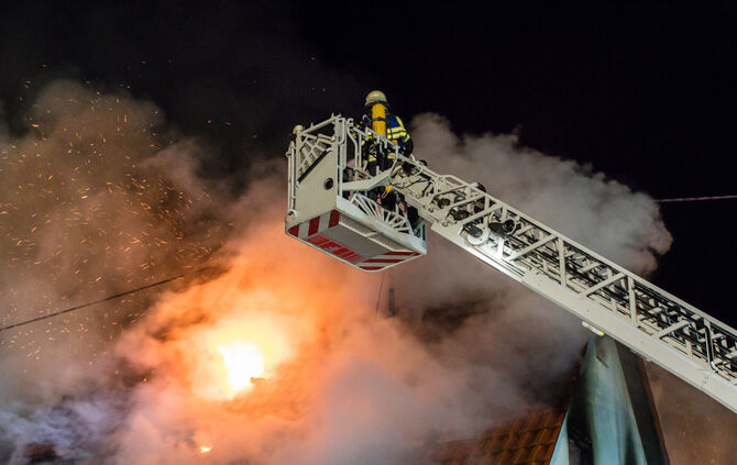 Großbrand in Hegnach - Bild 16_16