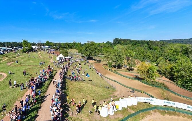 MotoCross - Bild 21_30