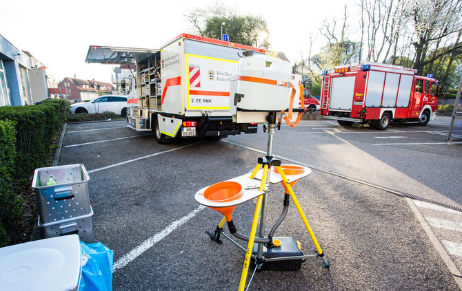 Fünf Verletzte bei Großbrand in der Göppinger Straße - Bild 42_17