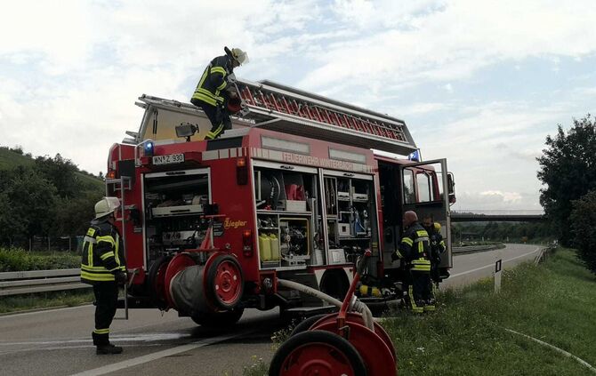 Fahrzeugbrand B29 bei Schorndorf_1