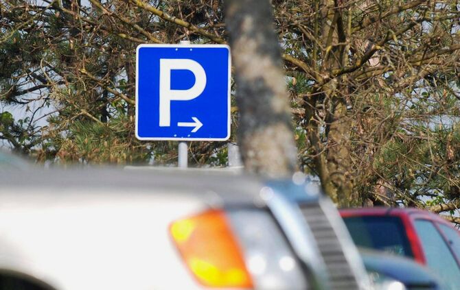 Parkplatz Parken_0