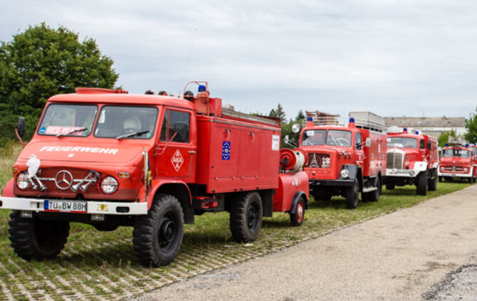 Großes Feuerwehr-Oldtimertreffen - Bild 02_2
