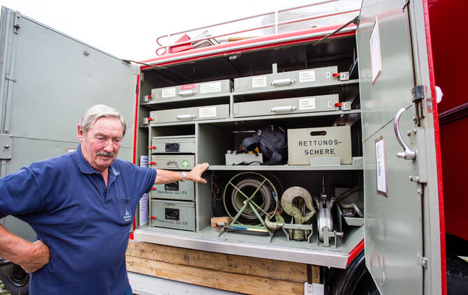 Großes Feuerwehr-Oldtimertreffen - Bild 25_25