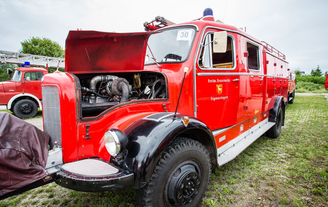 Großes Feuerwehr-Oldtimertreffen - Bild 27_27