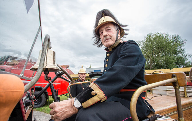 Großes Feuerwehr-Oldtimertreffen - Bild 30_29