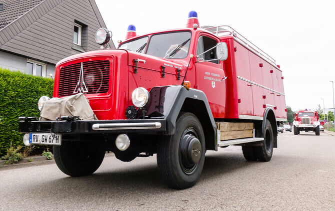 Großes Feuerwehr-Oldtimertreffen - Bild 31_30
