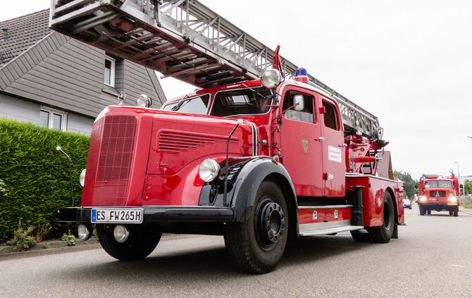 Großes Feuerwehr-Oldtimertreffen - Bild 34_33