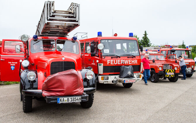 Großes Feuerwehr-Oldtimertreffen - Bild 46_45