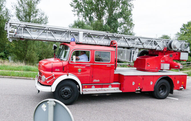 Großes Feuerwehr-Oldtimertreffen - Bild 73_72
