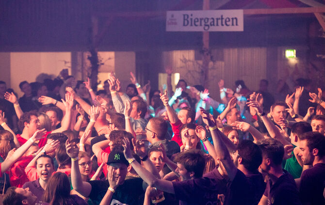 B m K  –  DAS Bierfest im Remstal! - Bild 16_15