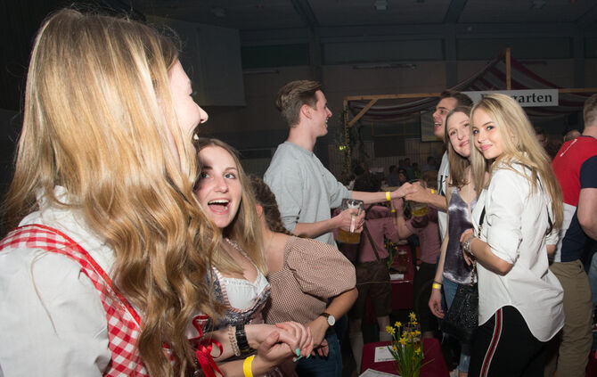 B m K  –  DAS Bierfest im Remstal! - Bild 24_23