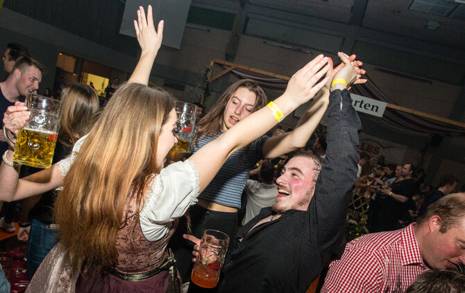 B m K  –  DAS Bierfest im Remstal! - Bild 32_31