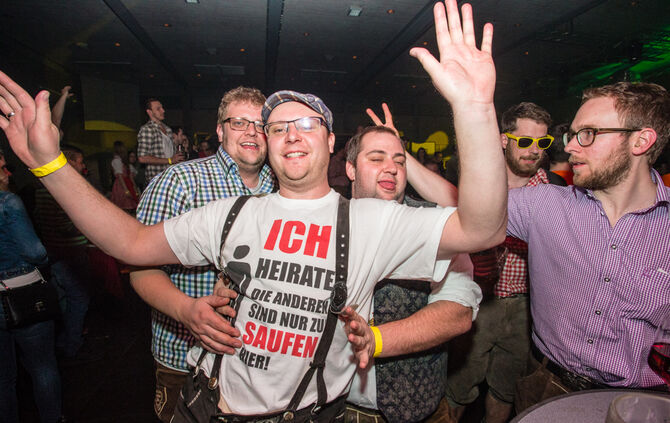 B m K  –  DAS Bierfest im Remstal! - Bild 34_33