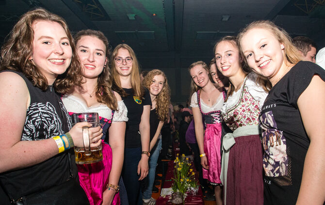 B m K  –  DAS Bierfest im Remstal! - Bild 39_38
