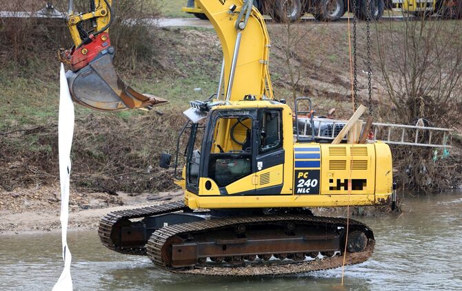Bagger Plüderhausen Rems geborgen_8