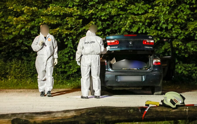 Kripoeinsatz auf Parkplatz bei der Mechatronic Arena - Bild 05_6