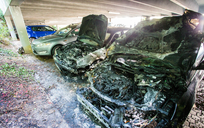 Feuerwehreinsatz im Parkhaus am Bahnhof - Bild 12_7